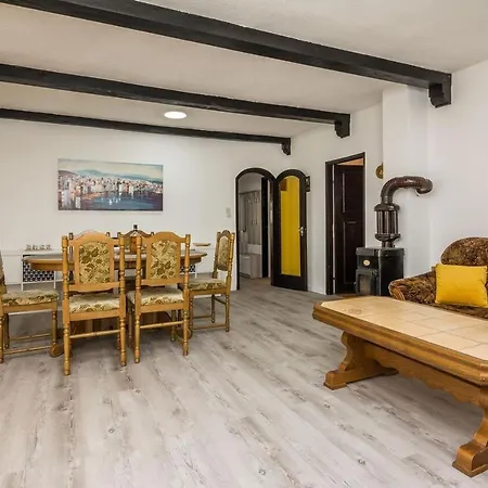 Apartments With A Parking Space Sabunike, Zadar - 19634 Apartamento