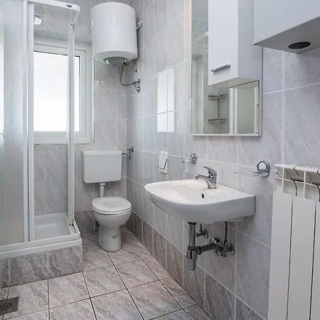 Apartamento Apartments With A Parking Space Sabunike, Zadar - 19634 Privlaka (Zadar)